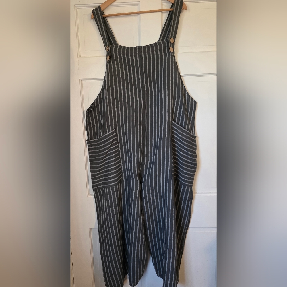 Linen Grey Striped Jumpsuit With Pockets